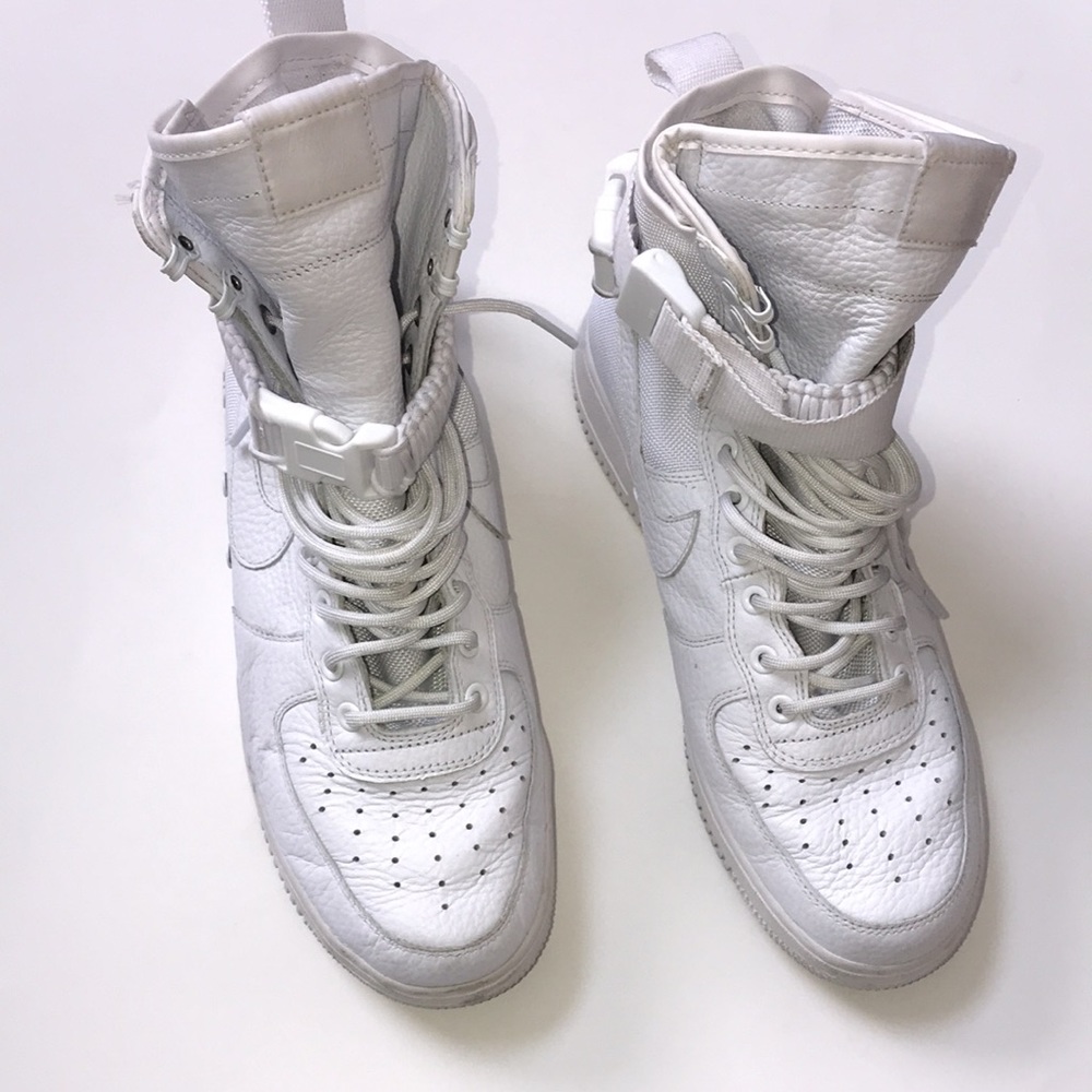 Air Nike - Picture 4 of 6